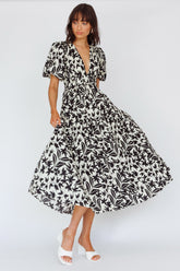 Summer Land V-Neckline Midi Dress Floral Beige